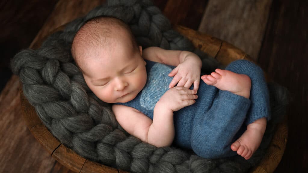 Windham-NH-Newborn-Boy-blue-knit-romper-basket